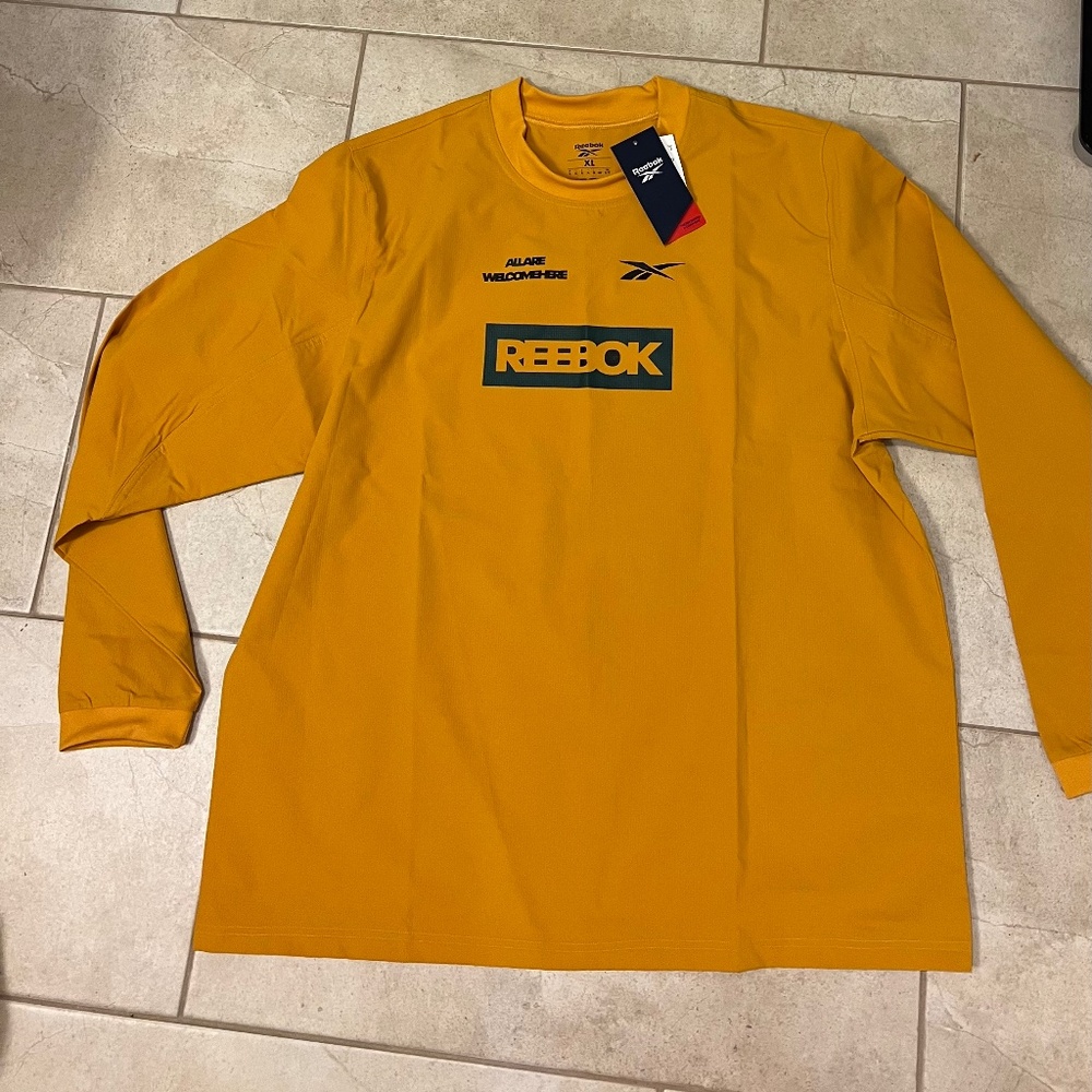 Reebok shirt